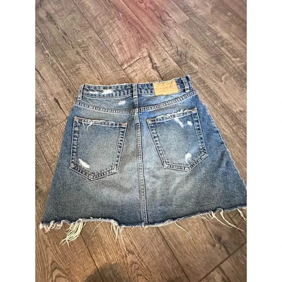 Zara Trafaluc Denimwear Blue Distressed Zip Front Midi Skirt Size XS - Picture 2 of 5